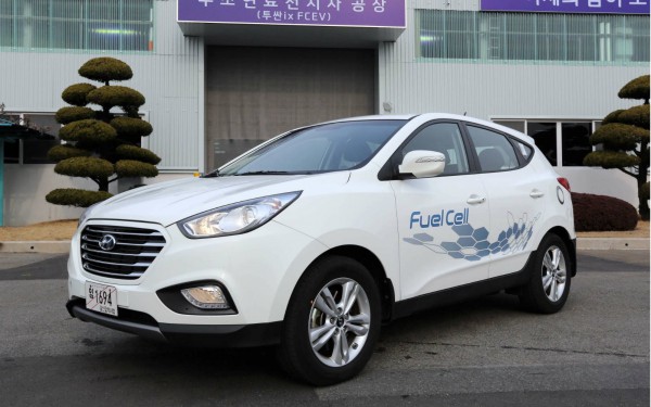 Hyundai Started Production of the First Fuel Cell Vehicles ix35