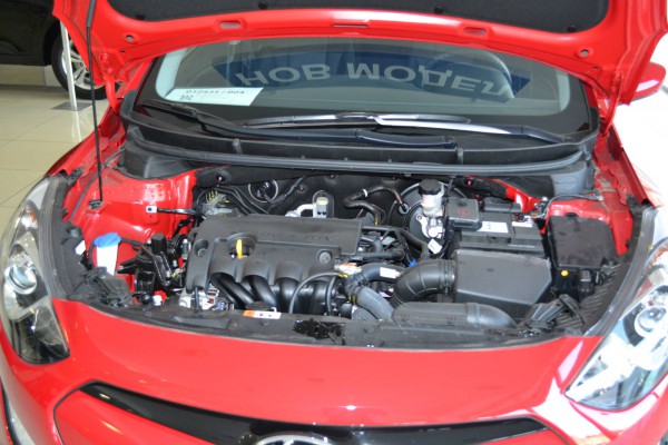 2013 hyundai i30 engine