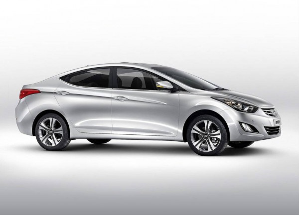 Hyundai Elantra 2013 3