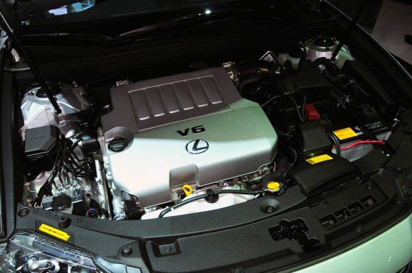 Lexus ES350 2012 engine