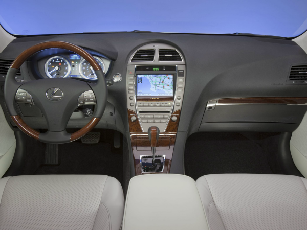 Lexus ES350 2012 interior dash