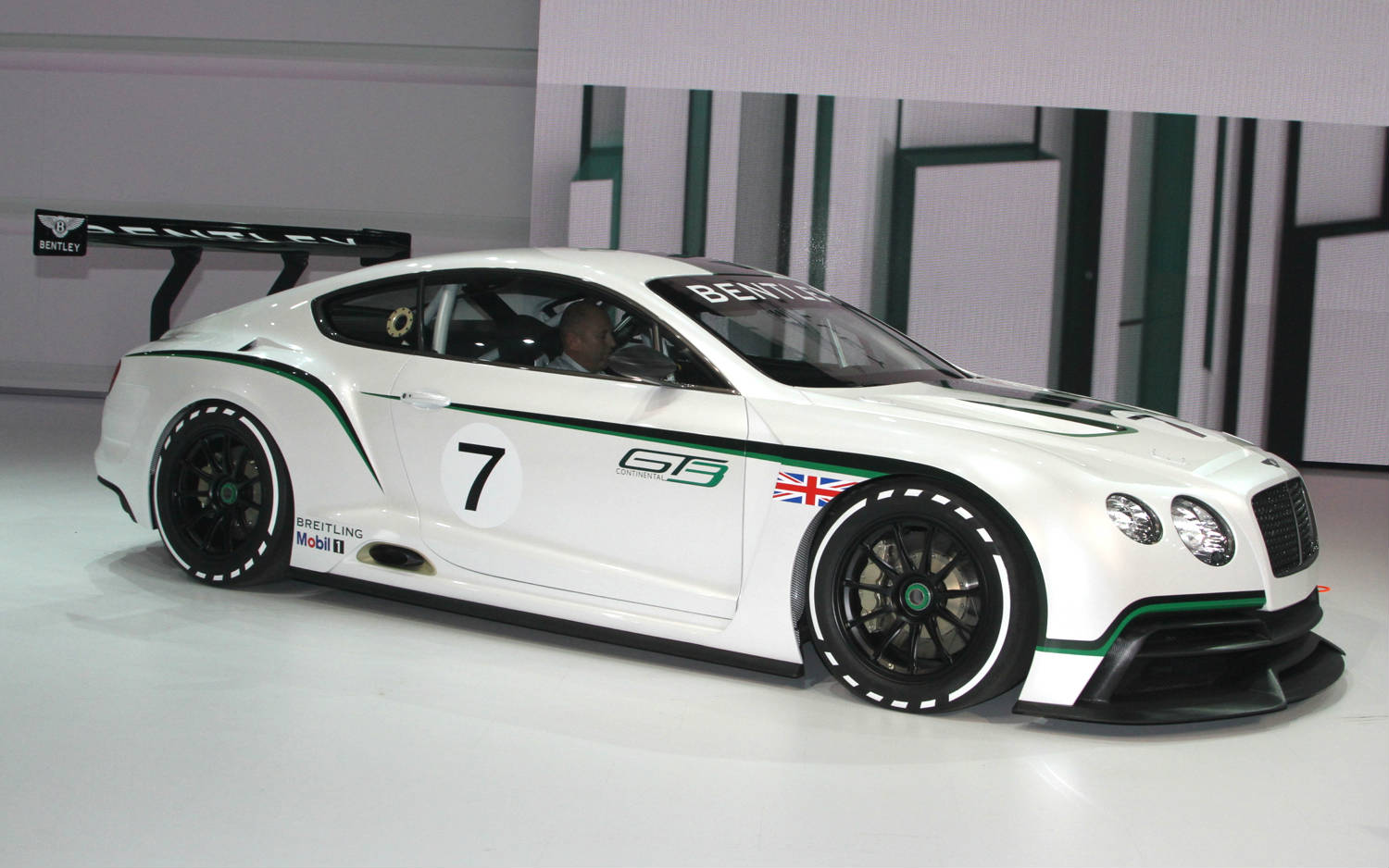 Driving In Style: The 2014 Bentley Continental GT3