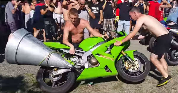 The MOST INSANE Bike Exhaust Ever 1