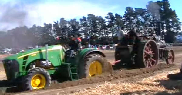 Tractor Steam Engine TRACTORS TUG OF WAR 2
