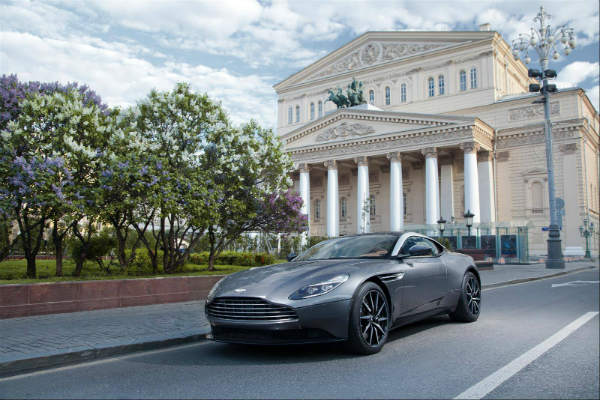 Best Aston Martin 5