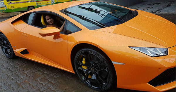FAIL Indian Politician Wife Lamborghini Driver Rickshaw 8