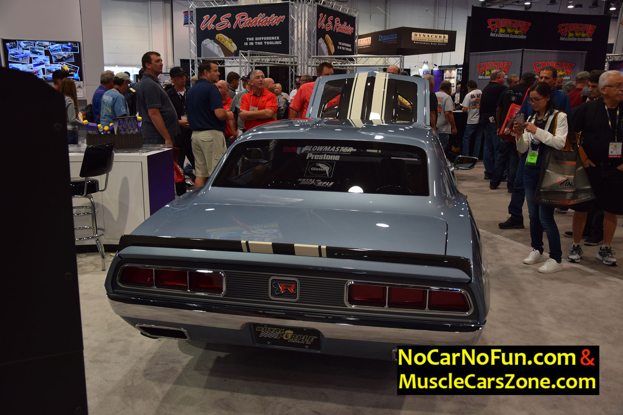 Classic Chevrolet Camaro 1 - Sema Show 2016 Vegas
