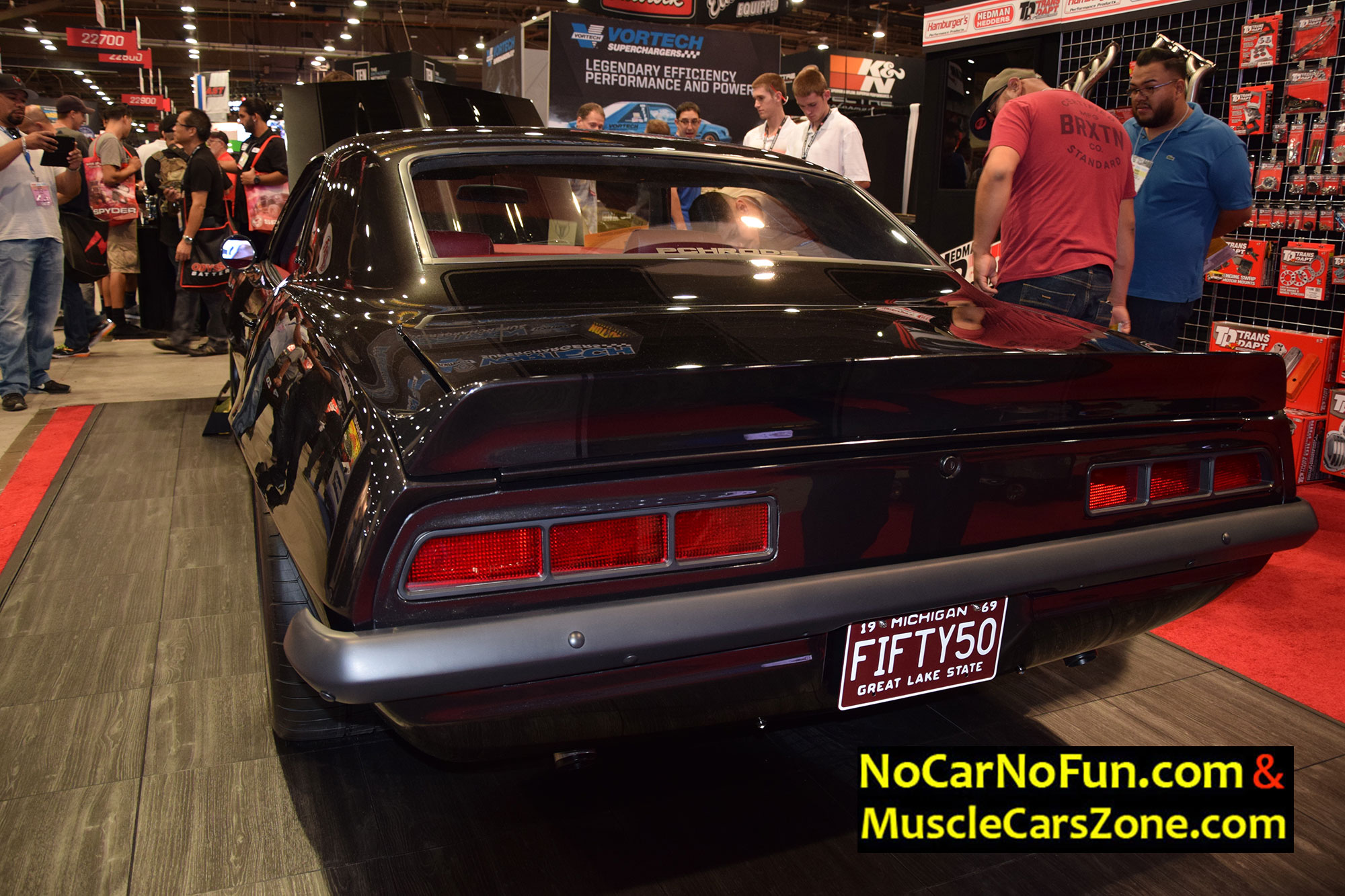 Classic Chevrolet Chevelle SS Black Red Interior 6 - Sema Show 2016 Vegas