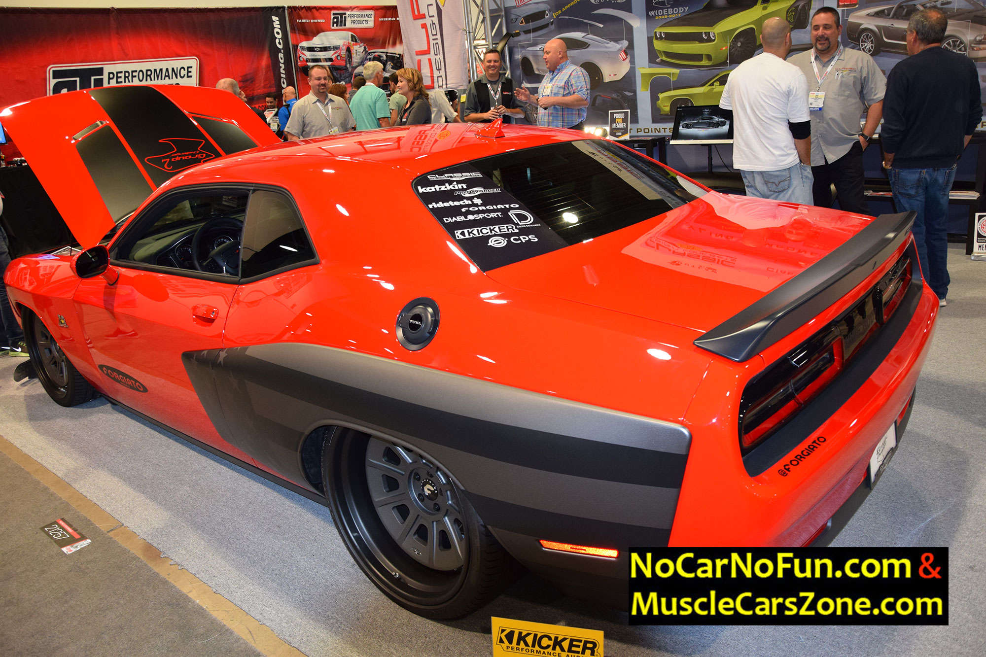 Dodge Hemi Challenger Widebody 2 - Sema Show 2016 Vegas