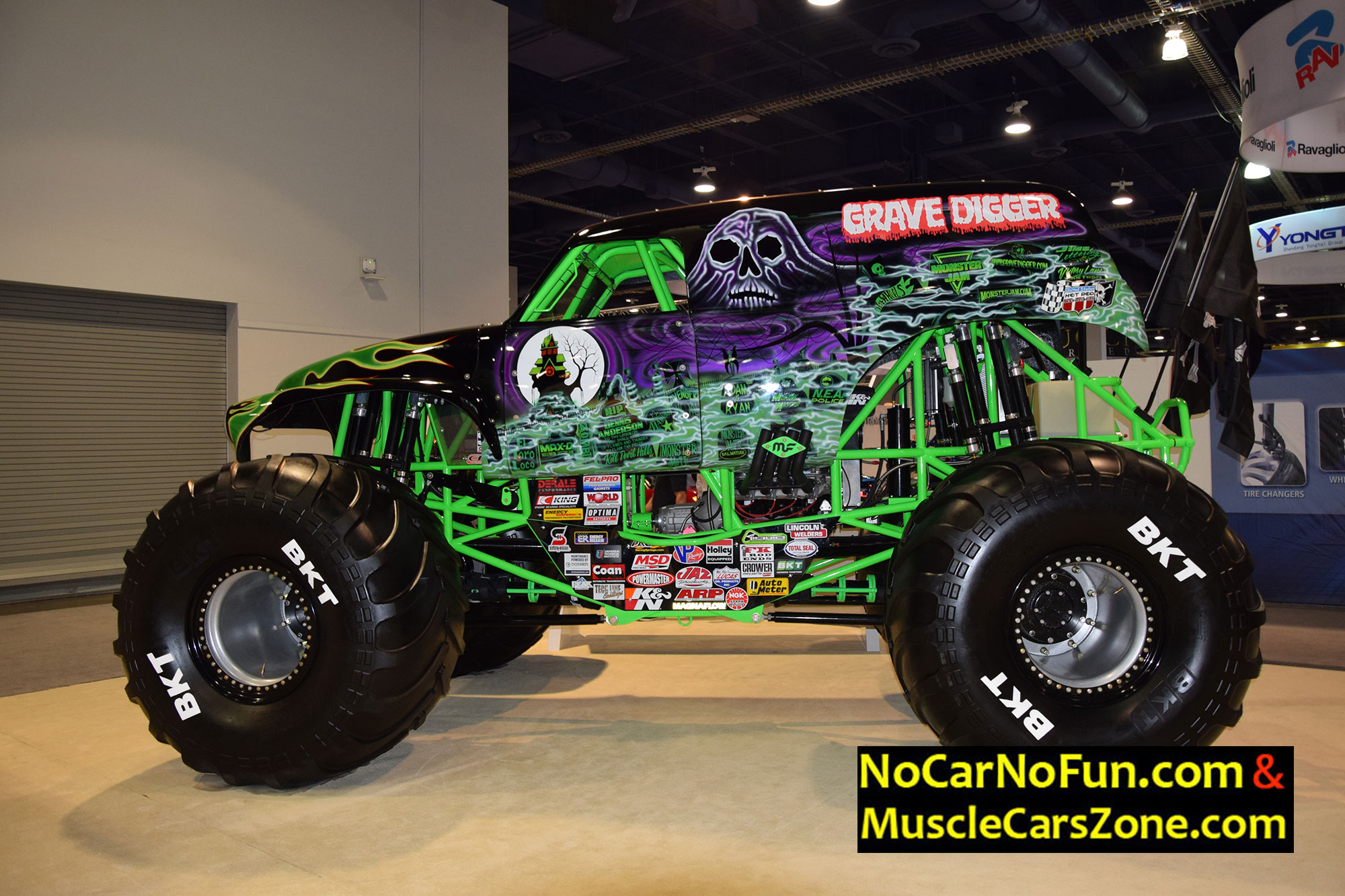 Lifted Trucks Monster Trucks 13 - Sema Show 2016 Vegas