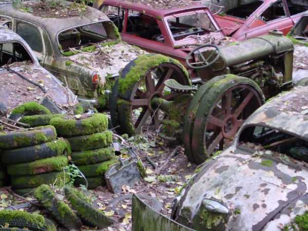 1,500 Classic Cars Switzerland Greatest Vintage Car Graveyard 1