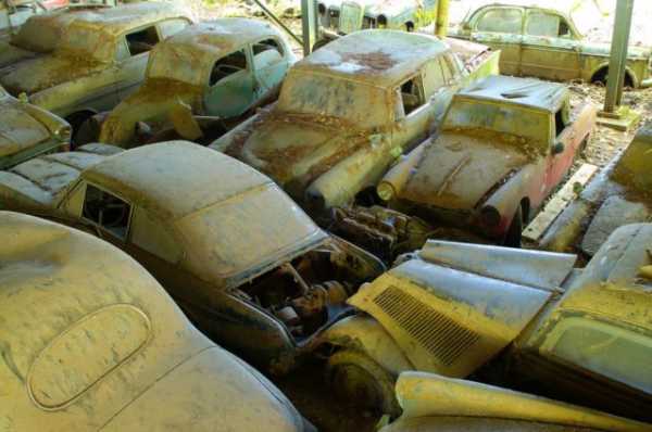 1,500 Classic Cars Switzerland Greatest Vintage Car Graveyard 2