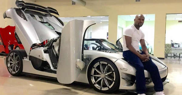FLOYD MAYWEATHER Shows Of With His Cars Collection 2