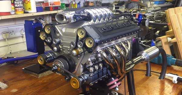 Build Miniature V10 Engine 2