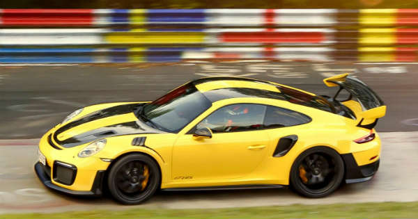 New Porsche 911 GT2 RS Sets a World Record on the Nrburgring Nordschleife 2