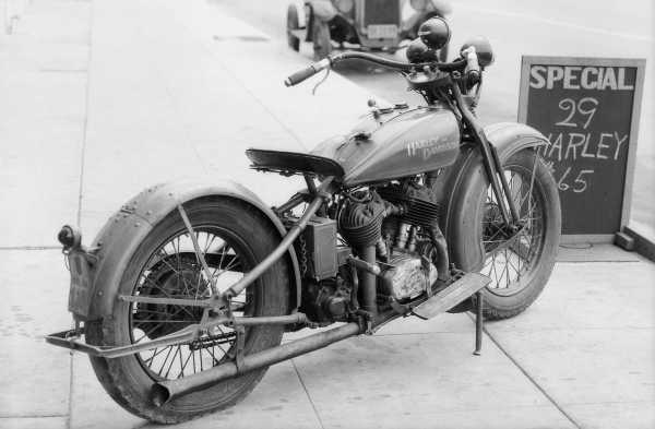 Bessie Stringfield Racing Legend Harley Davidson Bike 1930 3