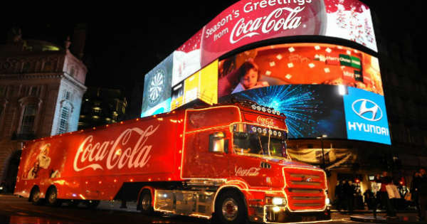 Coca Cola truck London 12