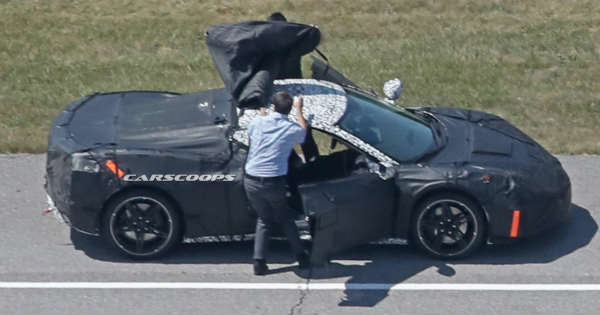 Test Drivers Trying To Cover The New 2019 Mid Engine Corvette 2