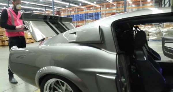 Australian Border Police Detects Asbestos in Imported Classic Cars 2