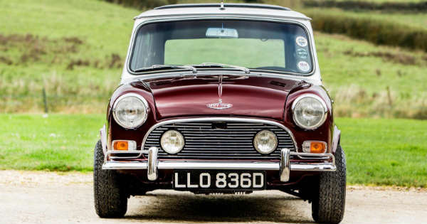 Mini once owned by Ringo Starr is going on auction and it could fetch more than 120000 2