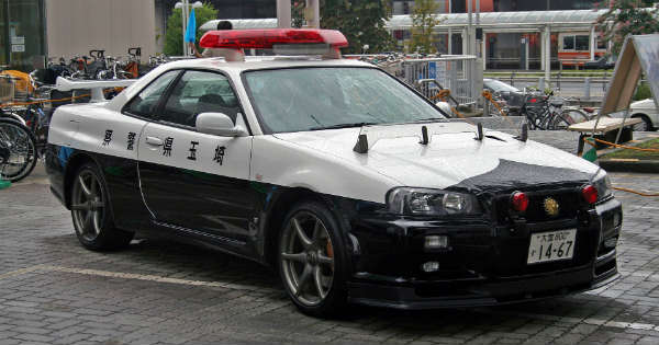 R34 GT-R Police Car Exists 2