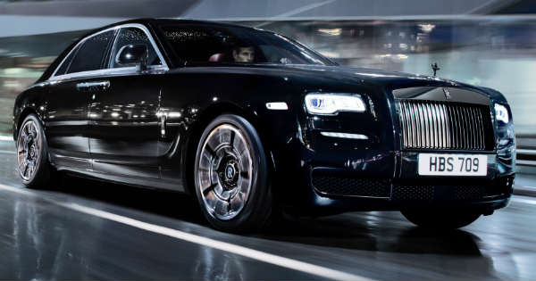 A Guide to the Top 5 Most Luxurious Cars in the World 2