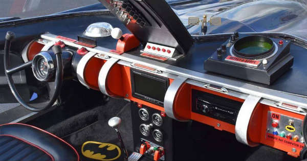 stunning batmobile replica 1