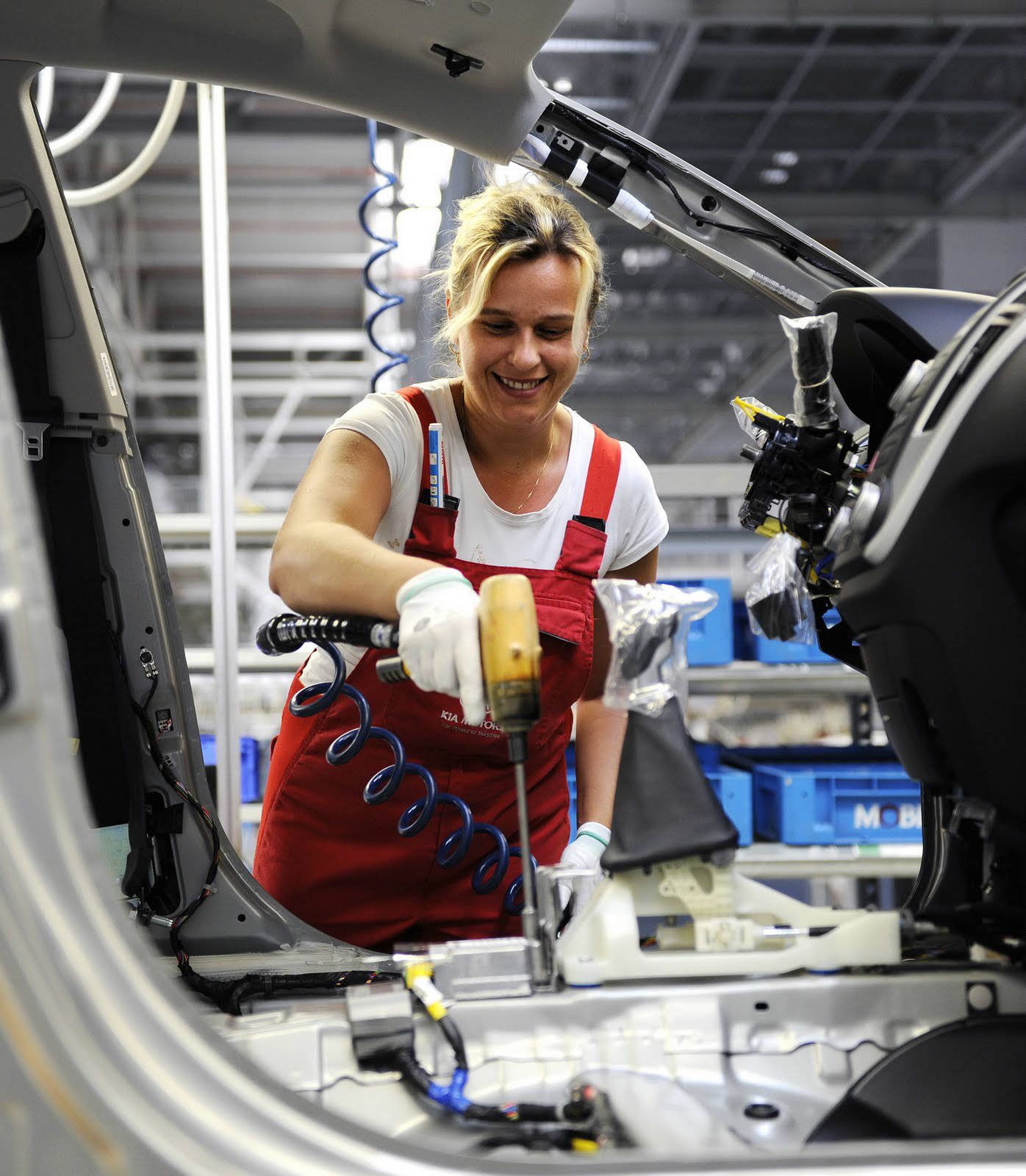 Manufacturing Plant Slovakia Hyundai Motor Company Creates Economic Social Benefits Europe