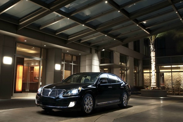 hyundai equus 2 New Premium Showrooms