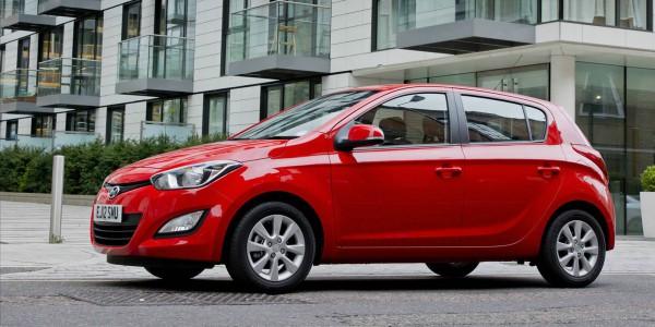 hyundai i20 2013 side 2