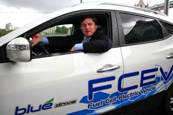 hyundai ix35 fuel cell london hydrogen mayor 2