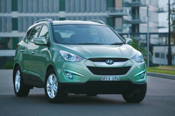 hyundai tucson ix35 green landscape owners