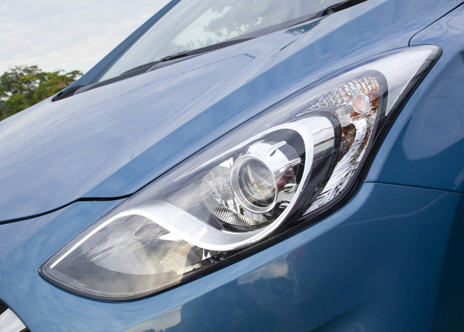 2013 hyundai i30 wagon front lights