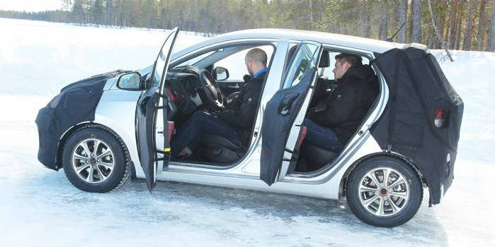 2014 hyundai i10 prototype doors open F