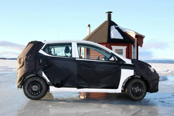 2014 hyundai i10 side