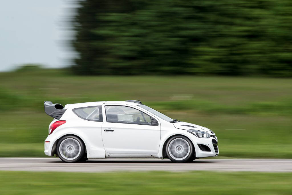 hyundai i20 wrc test 2