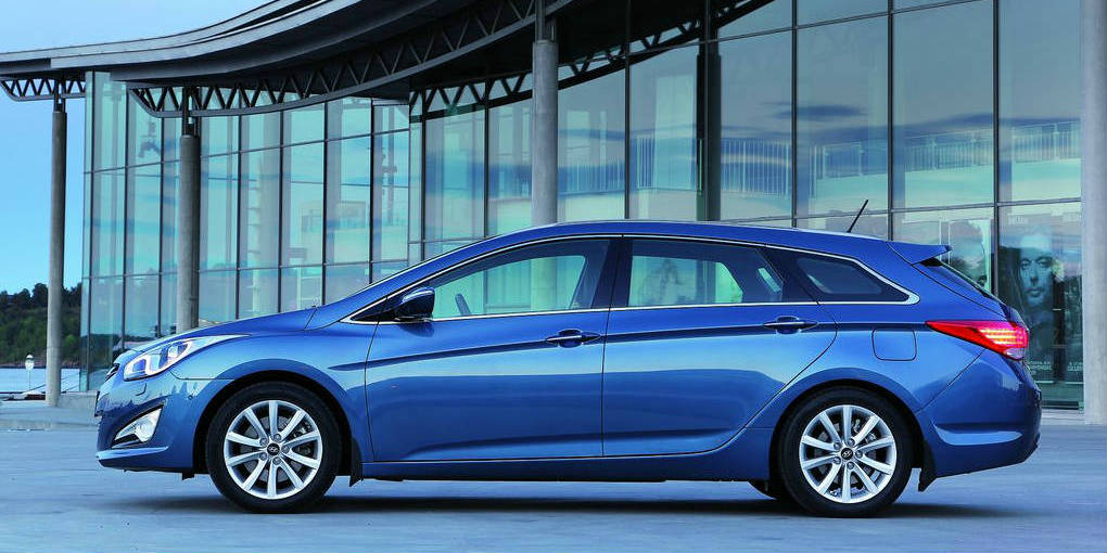 hyundai i40 wagon side F