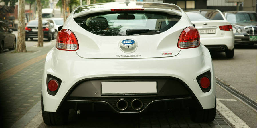 hyundai veloster car