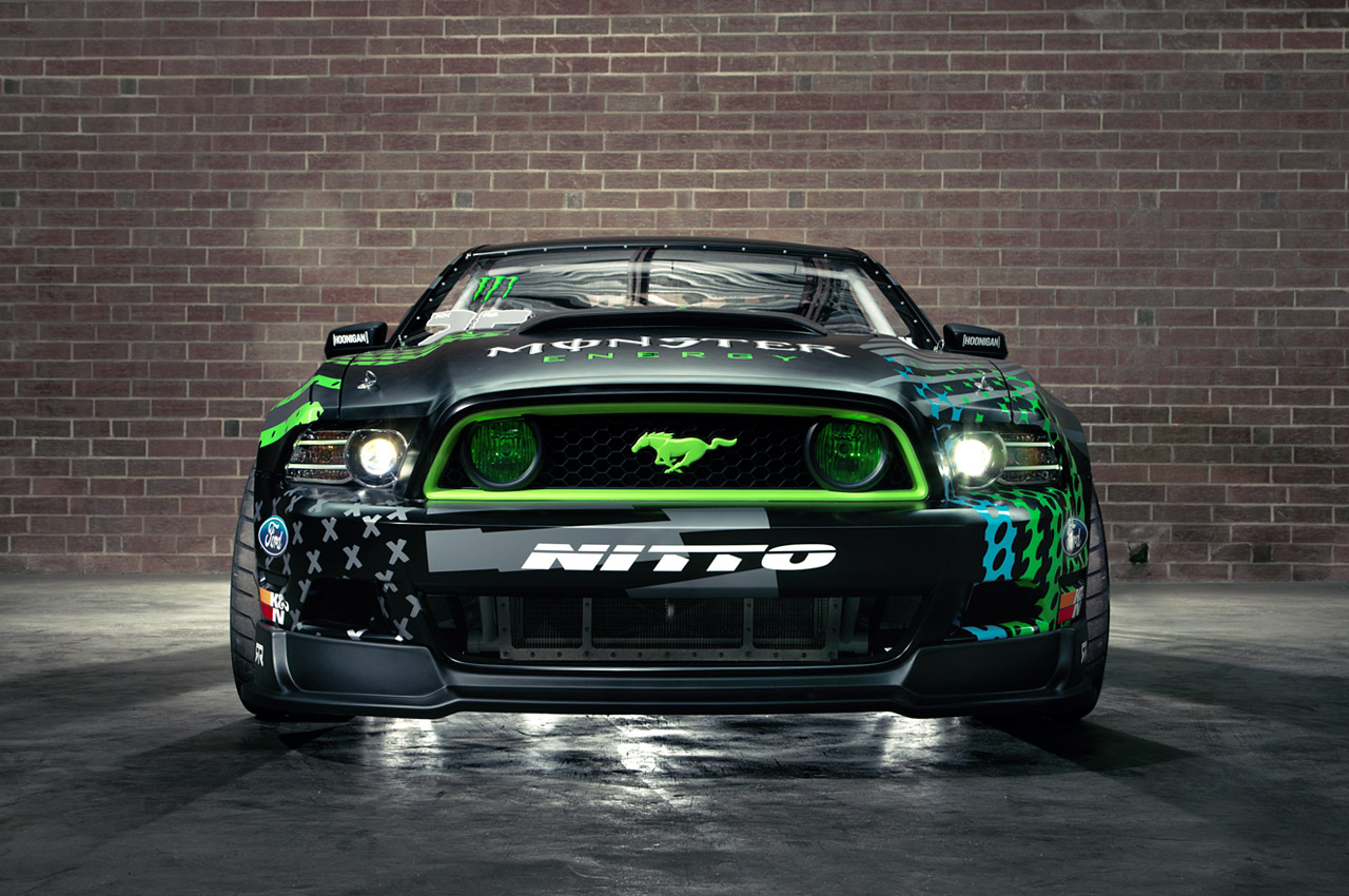 2014 ford mustang rtr