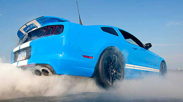 2013 ford mustang shelby gt500 cobra 4