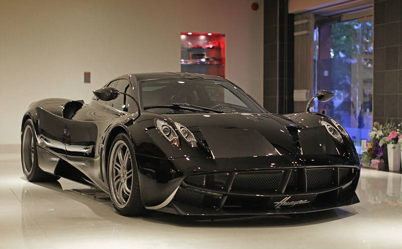 Pagani Huayra Tokyo 4