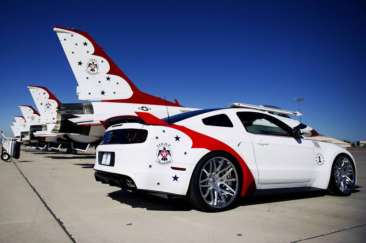 Thunderbird Edition Mustang 12