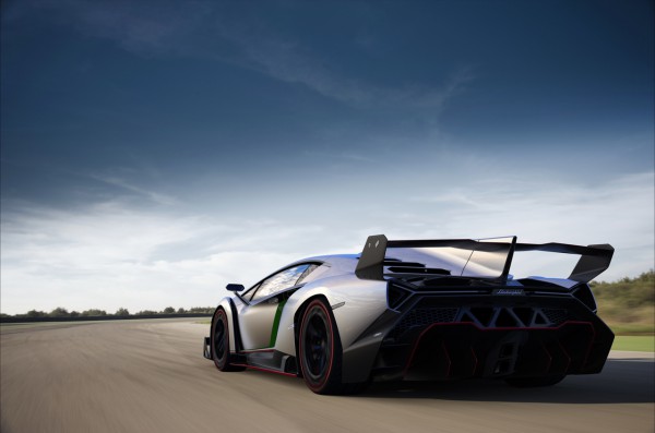 lamborghini veneno car