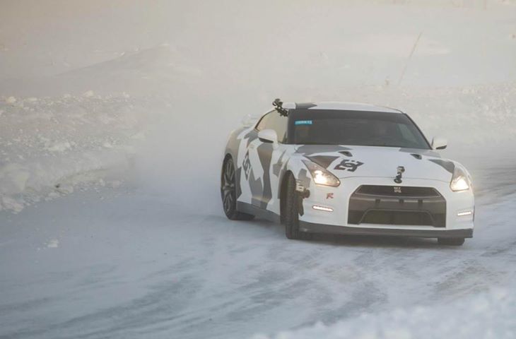 1000 hp Nissan GTR snow