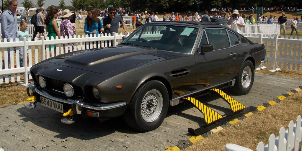 aston martin james bond