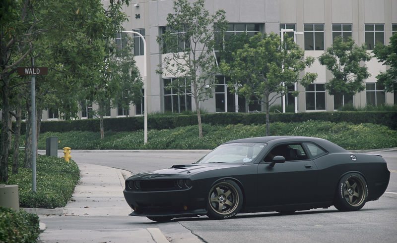 dodge challenger car