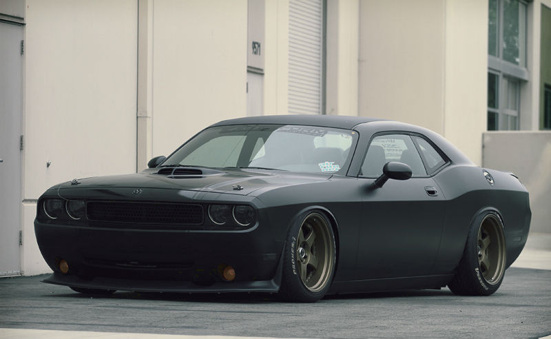 dodge challenger car