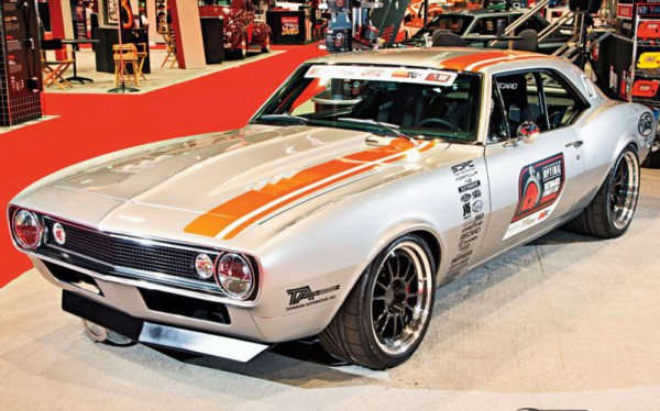 1303phr-24-o+las-vegas-sema-car-showcase+1967-chevy-camaro