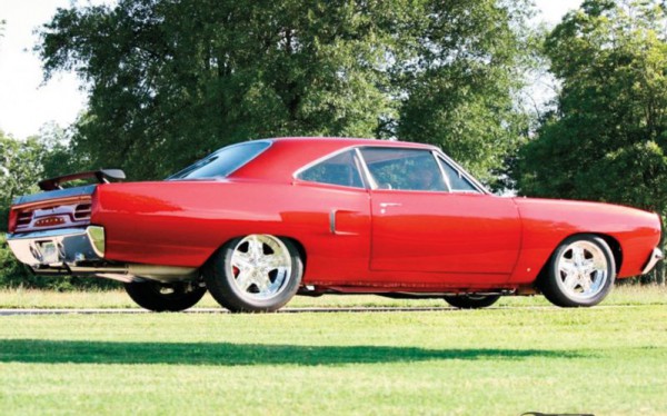 1303phr-33-o+las-vegas-sema-car-showcase+bad-bird-rear-right-view