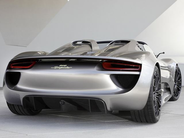 2014-porsche-918-spyder-production-spec-prototype_100427555_l 5
